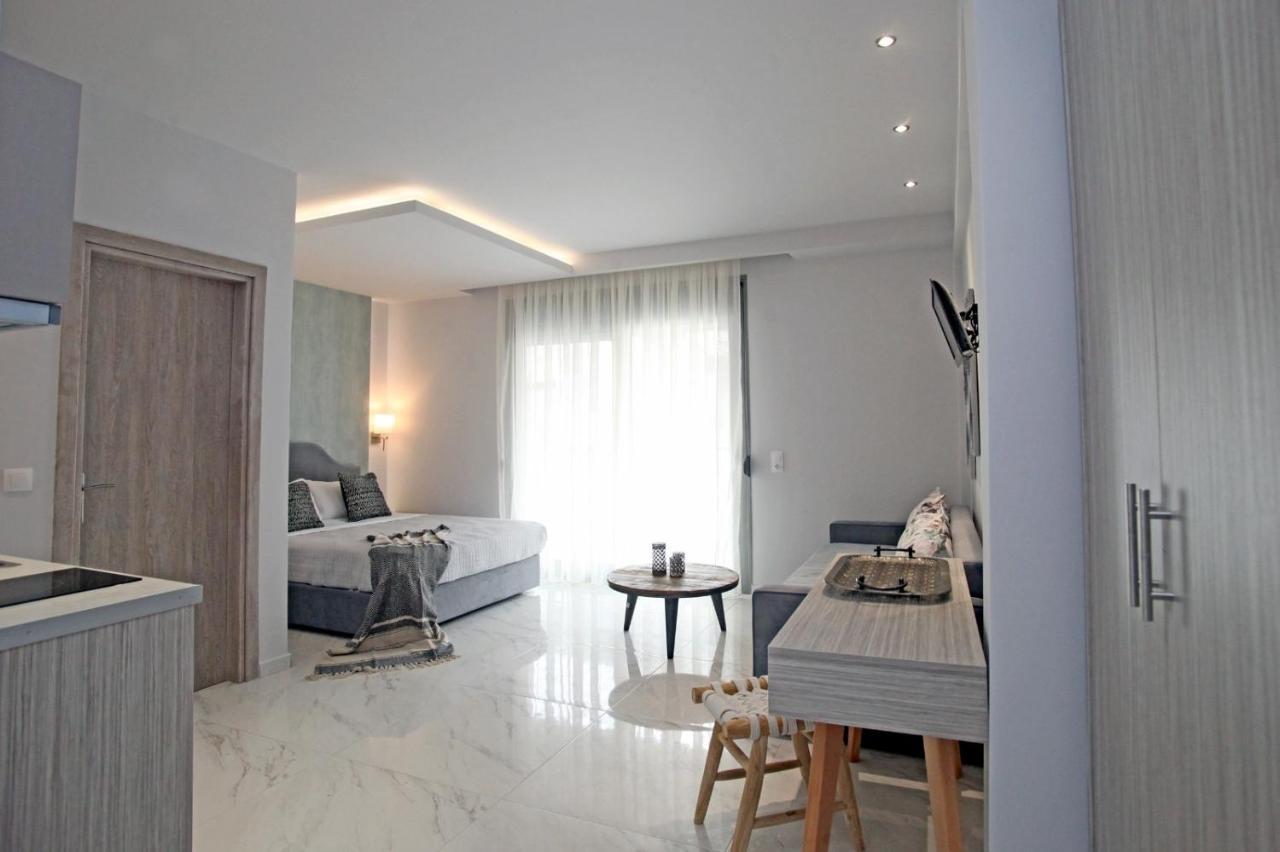 L G E Luxery Apartments Pefkochori Exterior foto