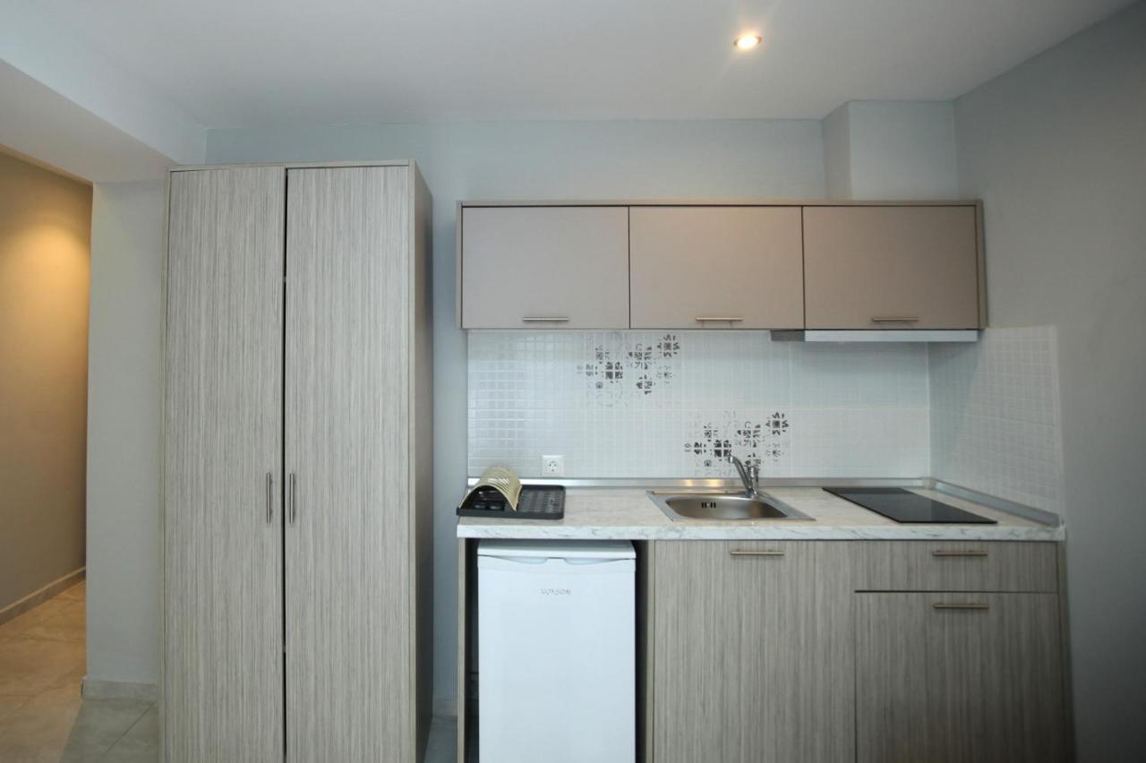 L G E Luxery Apartments Pefkochori Exterior foto