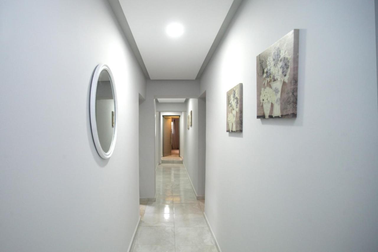 L G E Luxery Apartments Pefkochori Exterior foto