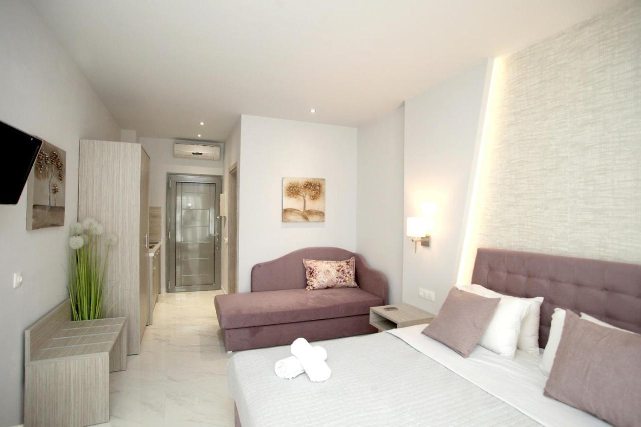 L G E Luxery Apartments Pefkochori Exterior foto