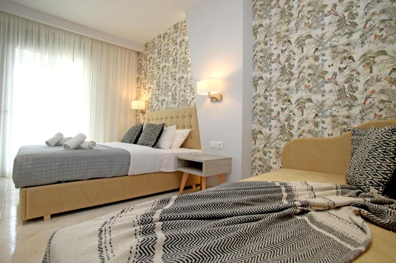 L G E Luxery Apartments Pefkochori Exterior foto